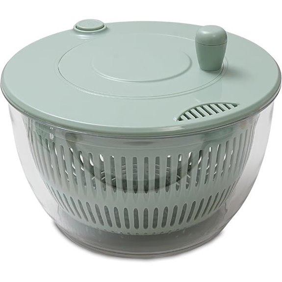 Large Capacity Salad Spinner with Locking Lid