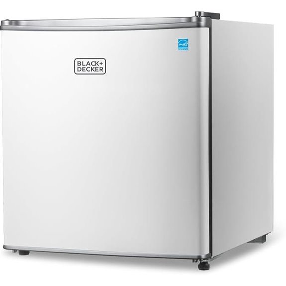 BLACK+DECKER Compact Refrigerator with Chiller