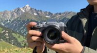 top travel mirrorless cameras